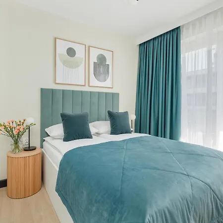 Gustowny Z Parkingiem I Balkonem W Kolobrzegu By Renters Апартаменты Колобжег