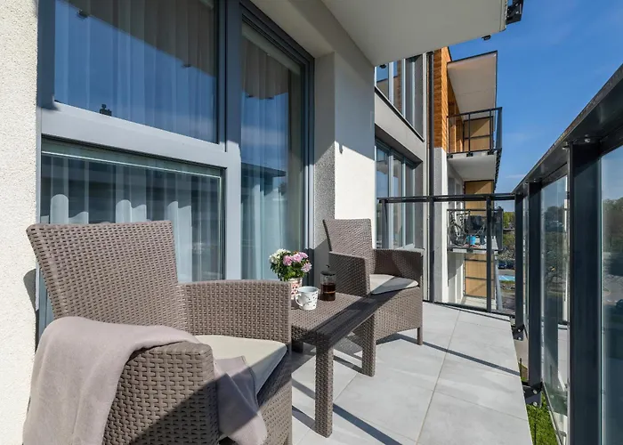 Gustowny Z Parkingiem I Balkonem W Kolobrzegu By Renters *