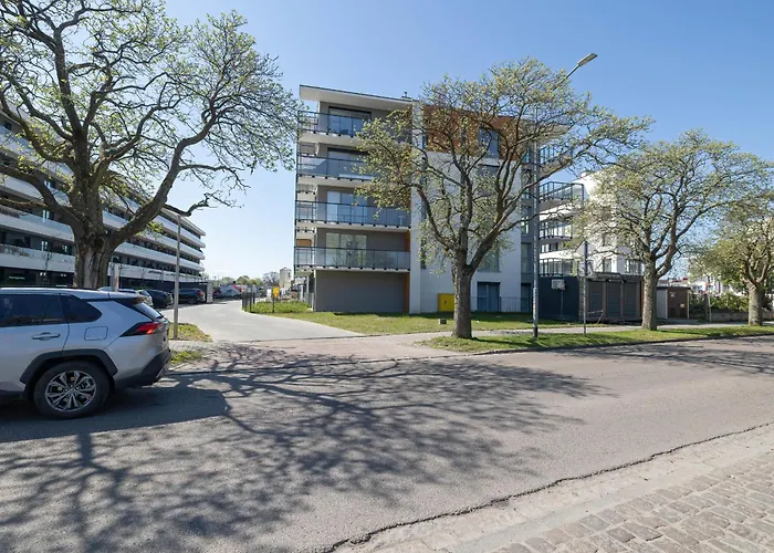 Gustowny Z Parkingiem I Balkonem W Kolobrzegu By Renters *