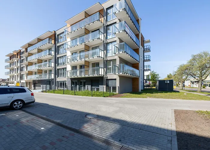 Gustowny Z Parkingiem I Balkonem W Kolobrzegu By Renters Kołobrzeg